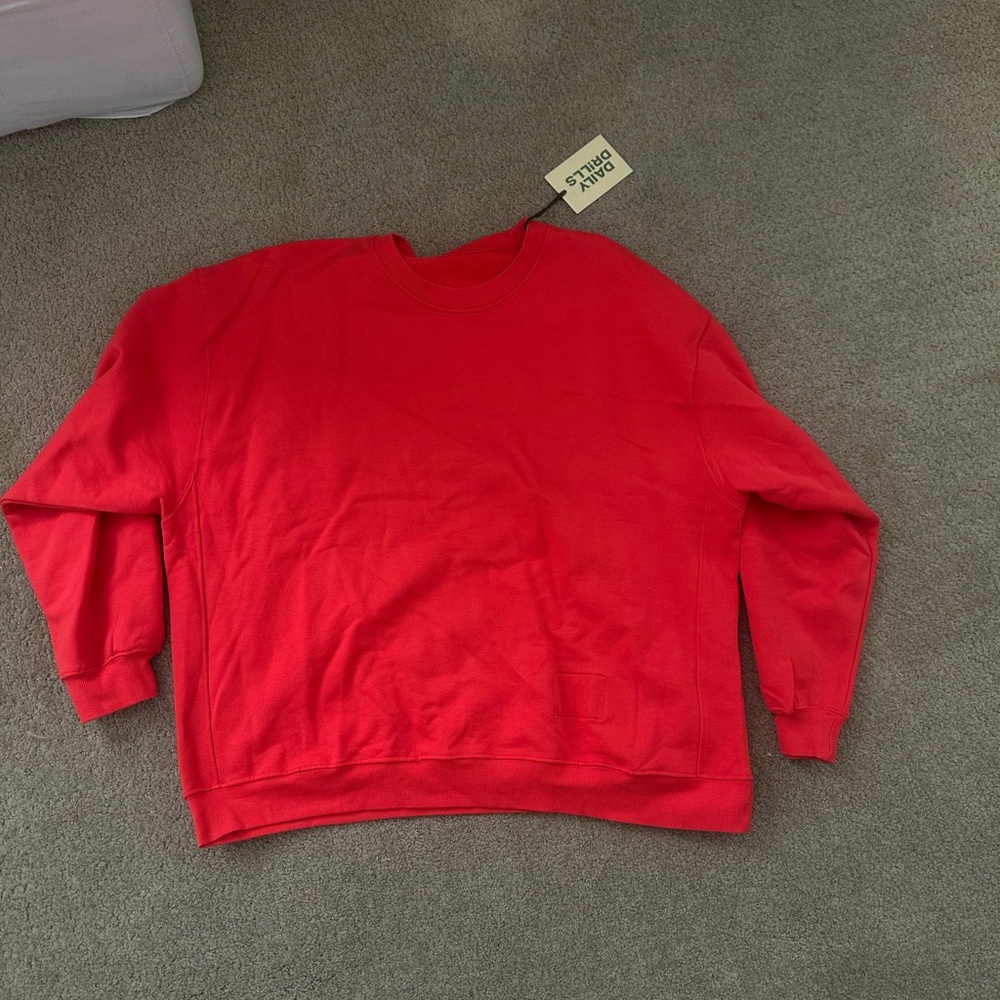 DAILY DRILLS RED CREWNECK XS/S